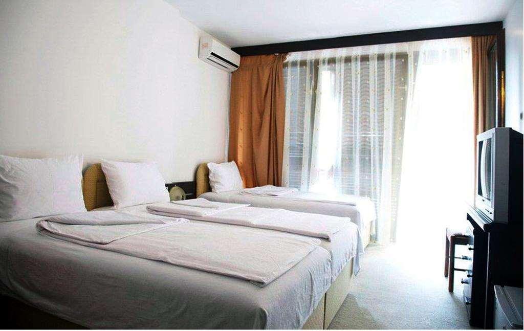 Hotel Pela Ohrid Quarto foto